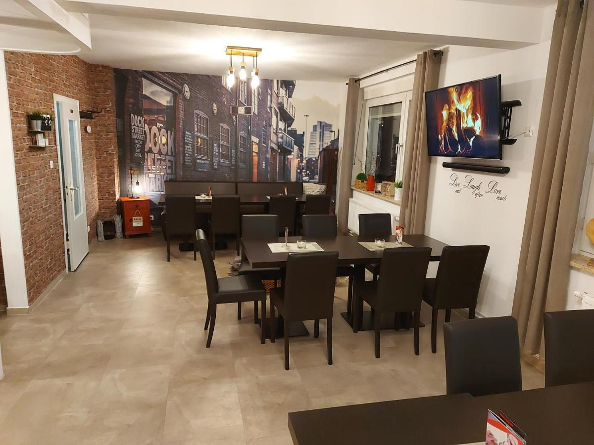 Hakans Moselblick Ferienwohnung Treis-Karden Buitenkant foto