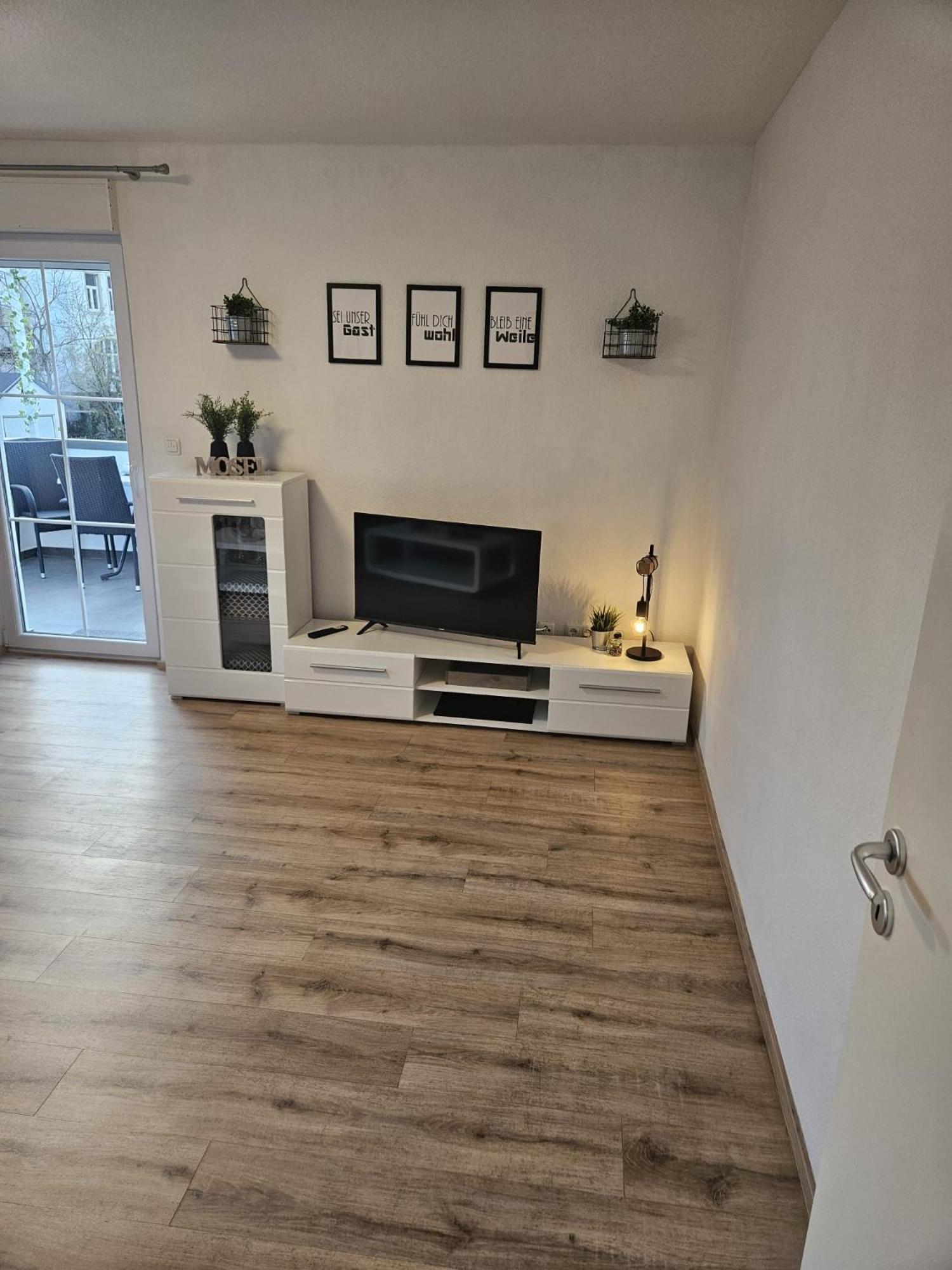 Hakans Moselblick Ferienwohnung Treis-Karden Buitenkant foto