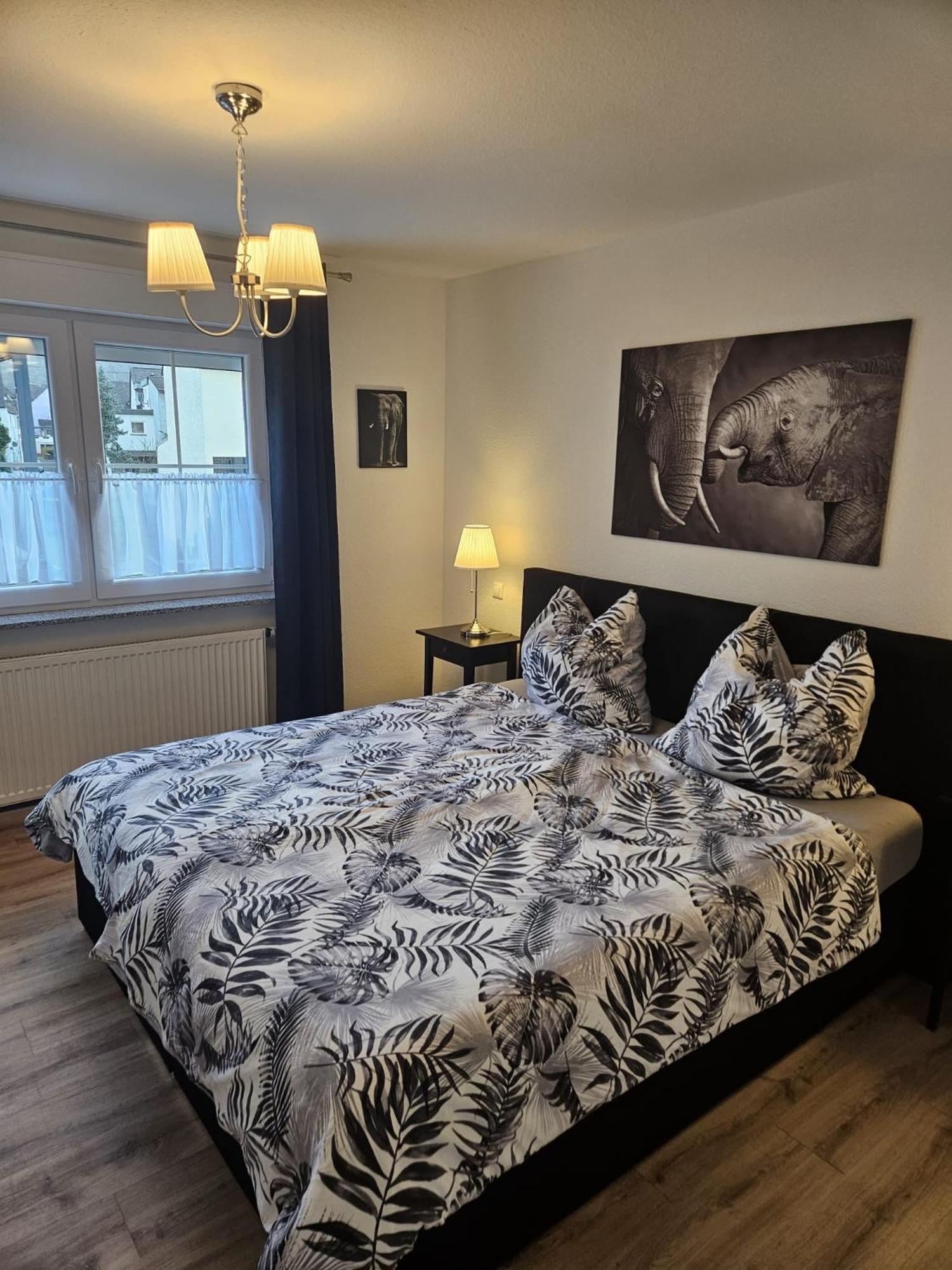 Hakans Moselblick Ferienwohnung Treis-Karden Buitenkant foto